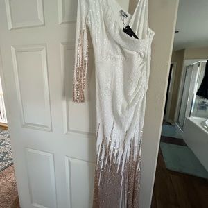 Brand New White / Rose Gold ombré Sequins Formal Dress M